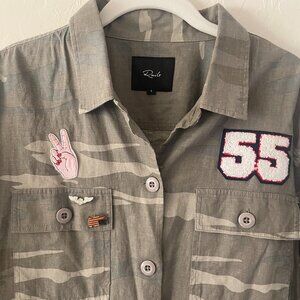 RAILS Women’s Agnes Camo Patch Pins Shirt Jacket Size Small